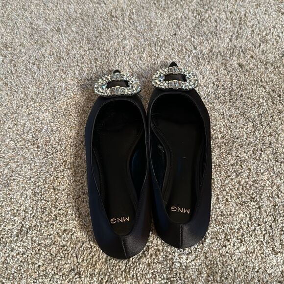 MNG Pointy toe rhinestone dressy flats size 37 - Picture 4 of 6